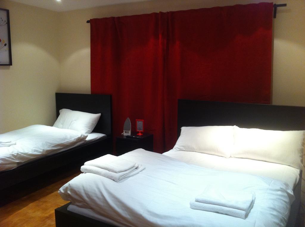 The Greyhound Cottage Chigwell Habitación foto